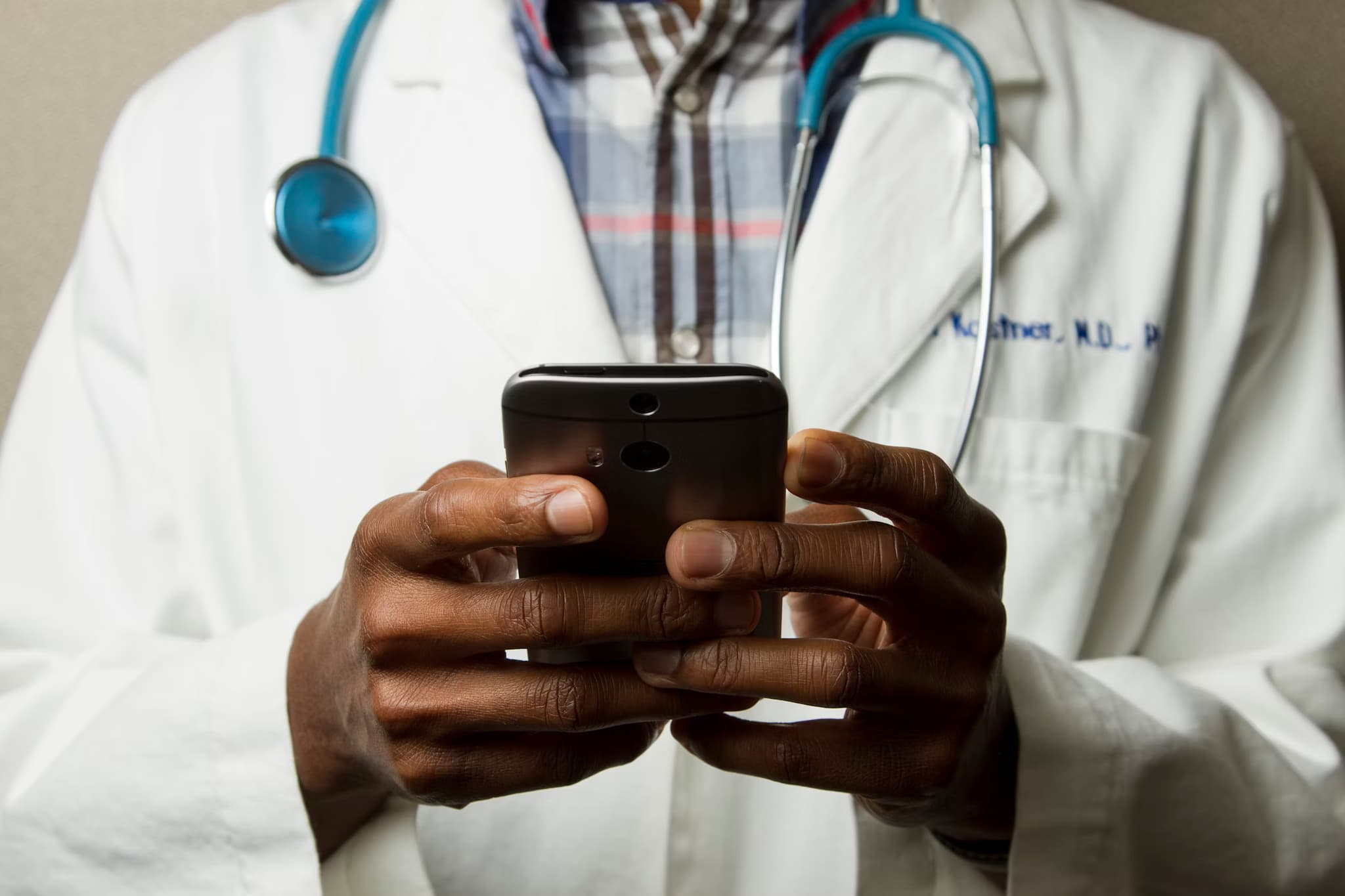 Managing and Tracking HCP Engagement in Modern U.S. Pharma Marketing